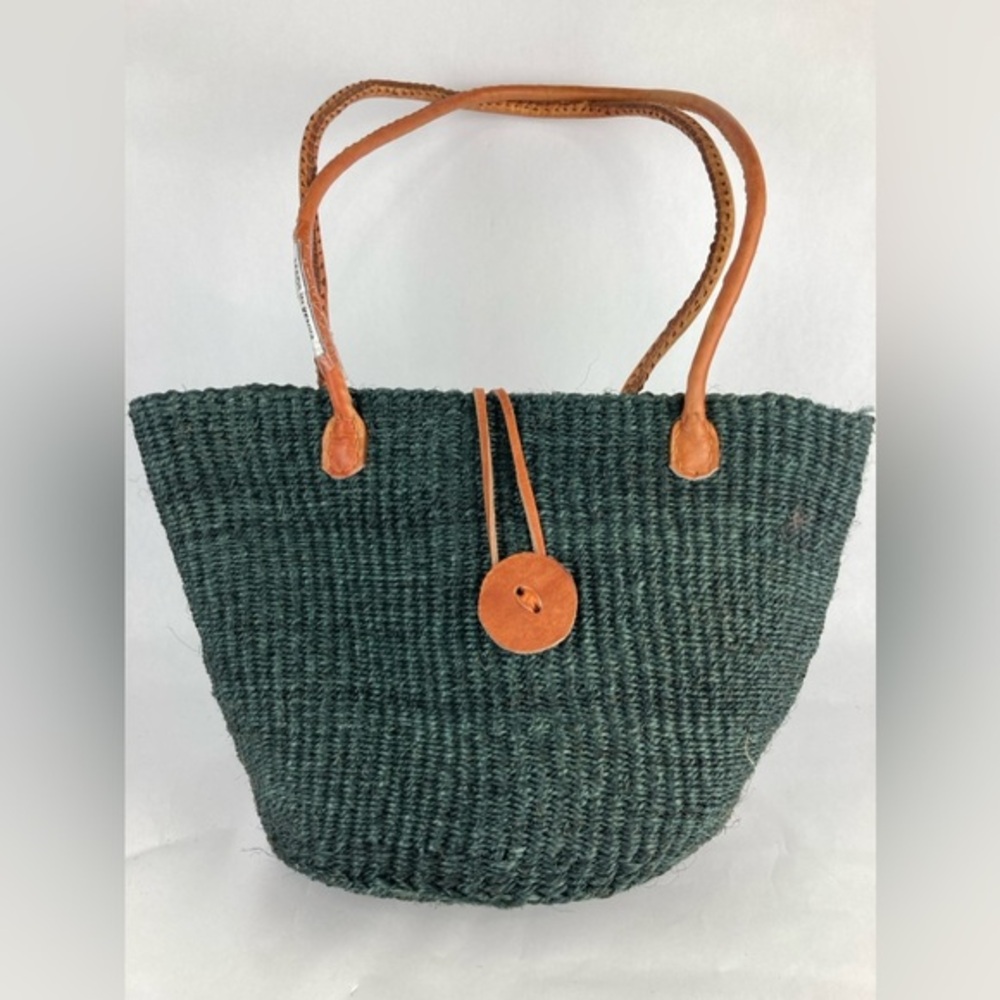NWOT Handmade woven sisal handbag baskets GREEN w/ leather straps and closure
